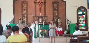 Visitors and students shared Mass in Spanglish